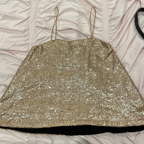 golden sequin tank top - Picture 2 of 4
